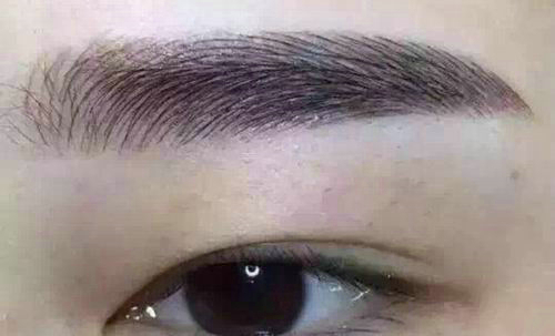 紋眉后顏色不自然怎么辦？